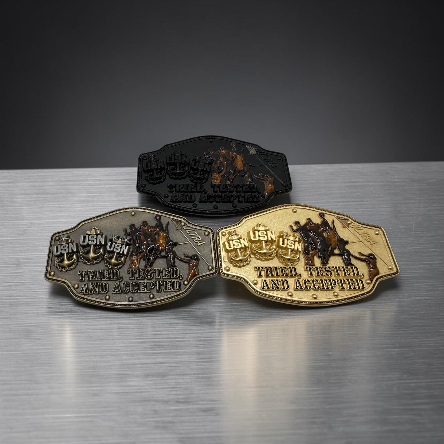 KNICKS CHAMPIONSHIP BUCKLE AND COIN