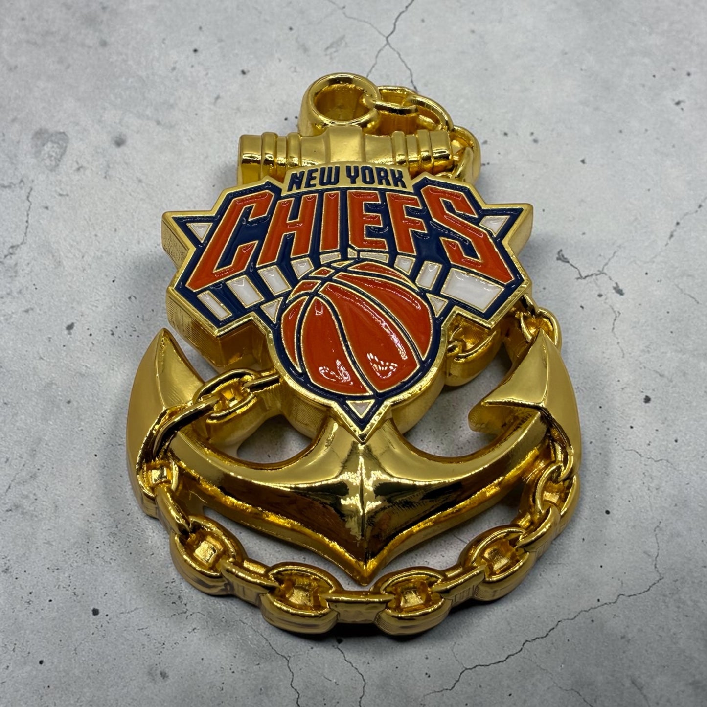 NY KNICKS CHIEF ANCHORS