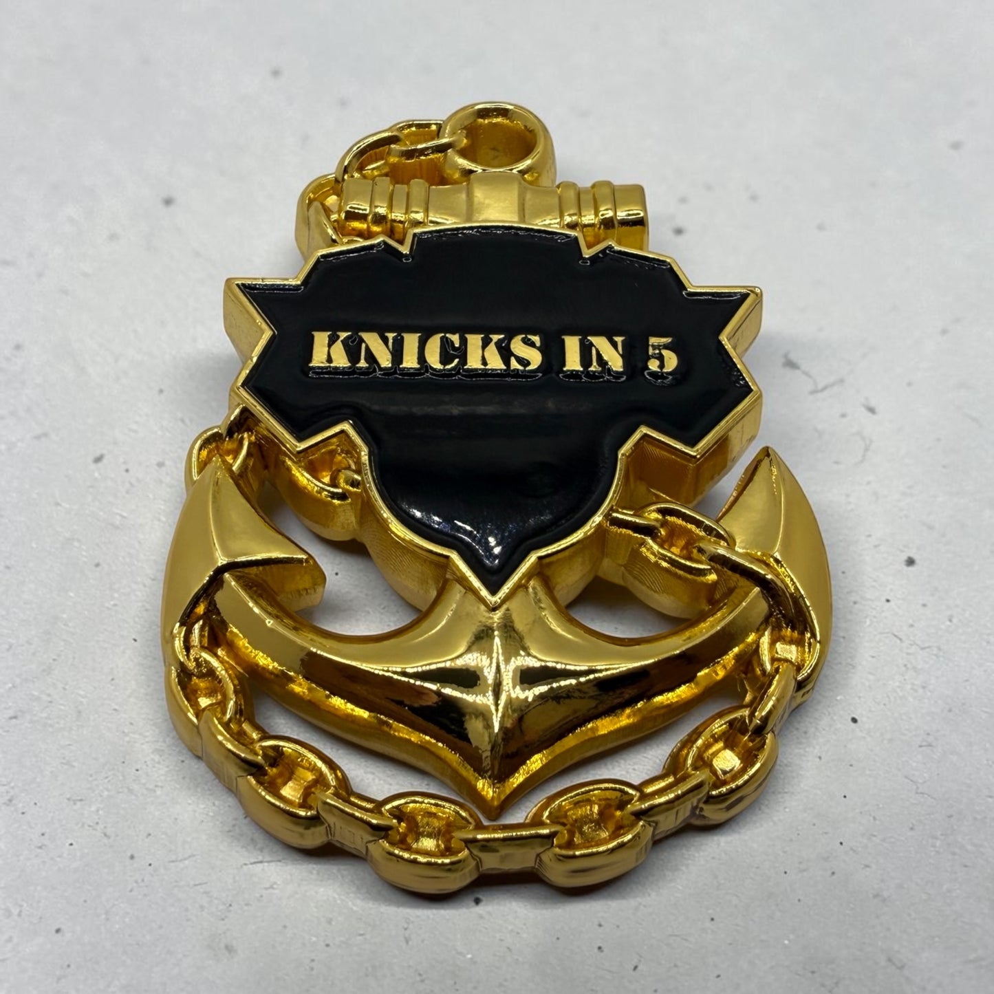 NY KNICKS CHIEF ANCHORS