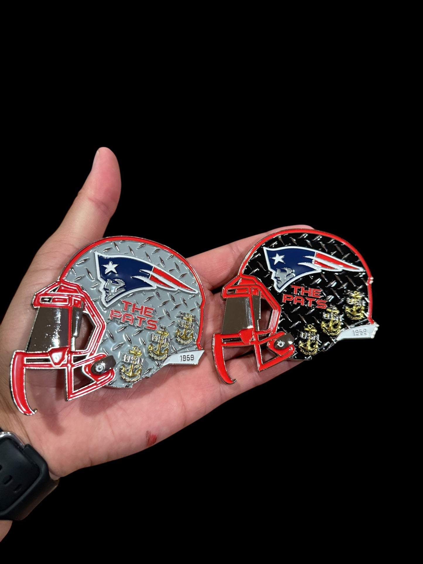 BOSTON STRONG Helmet opener