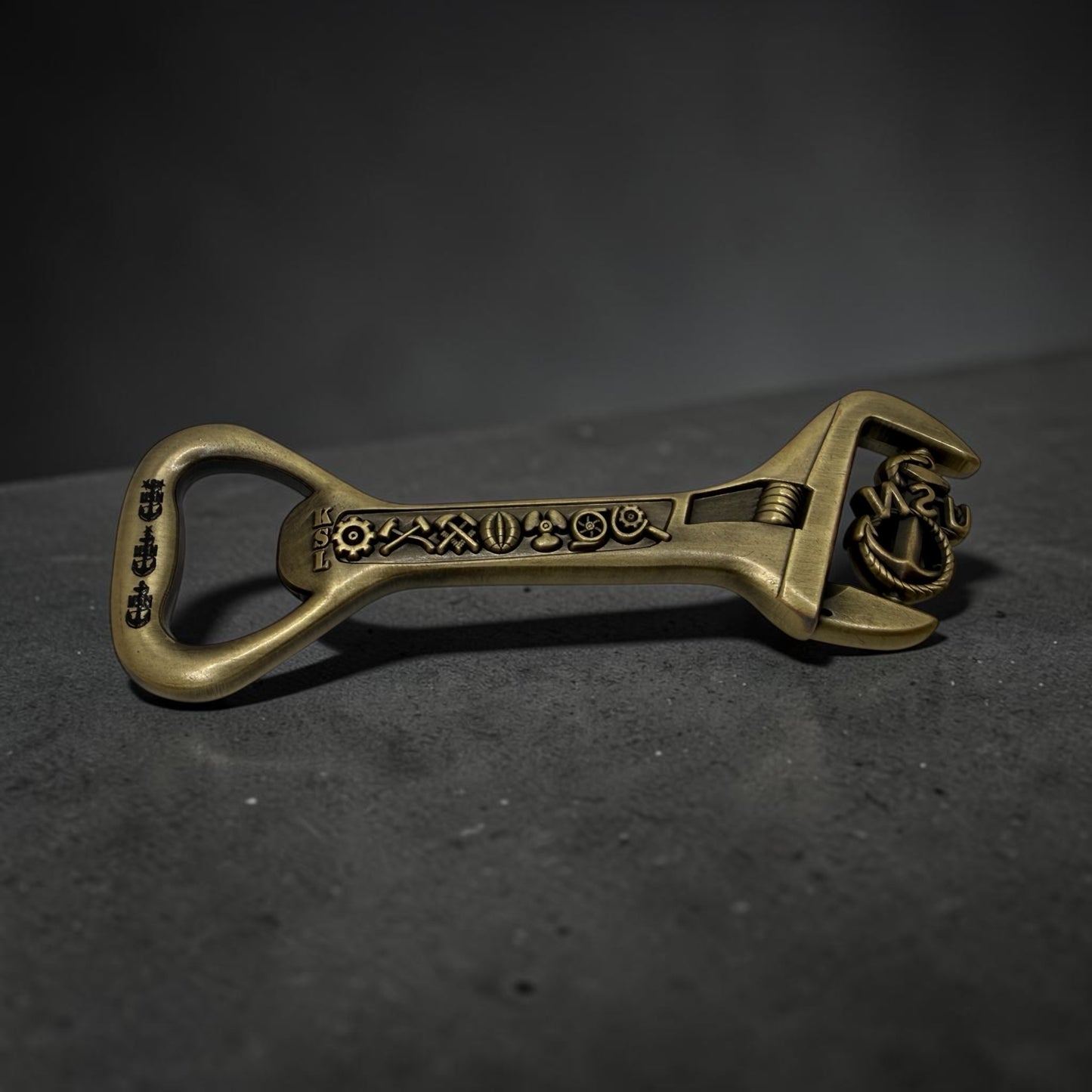 Snipes 4 inch Wrench