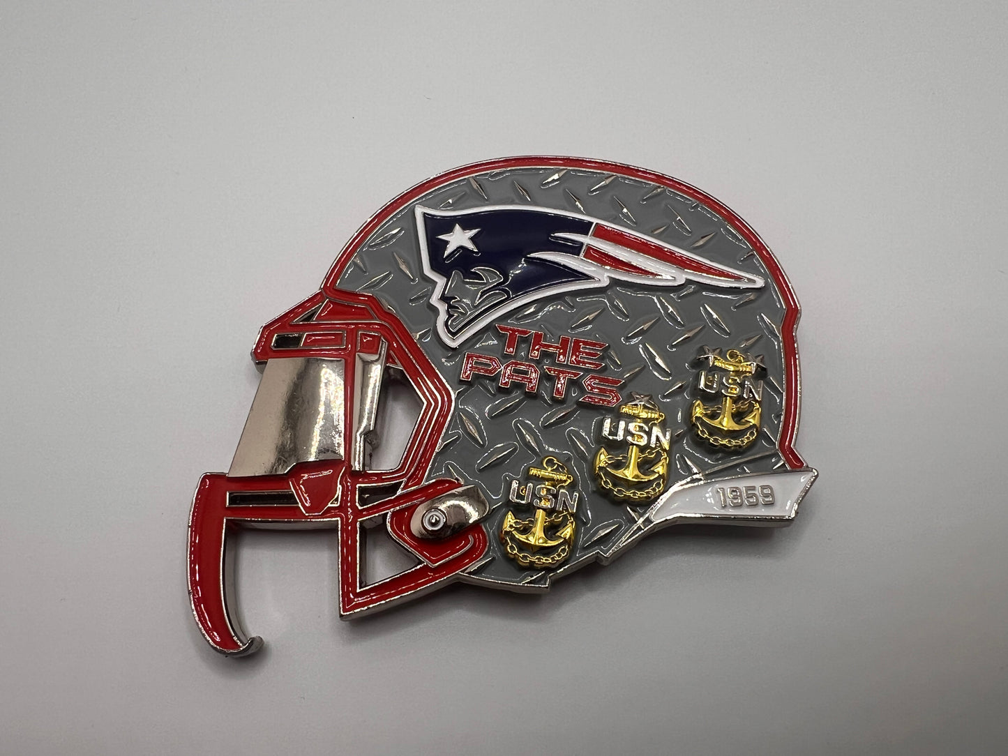 BOSTON STRONG Helmet opener